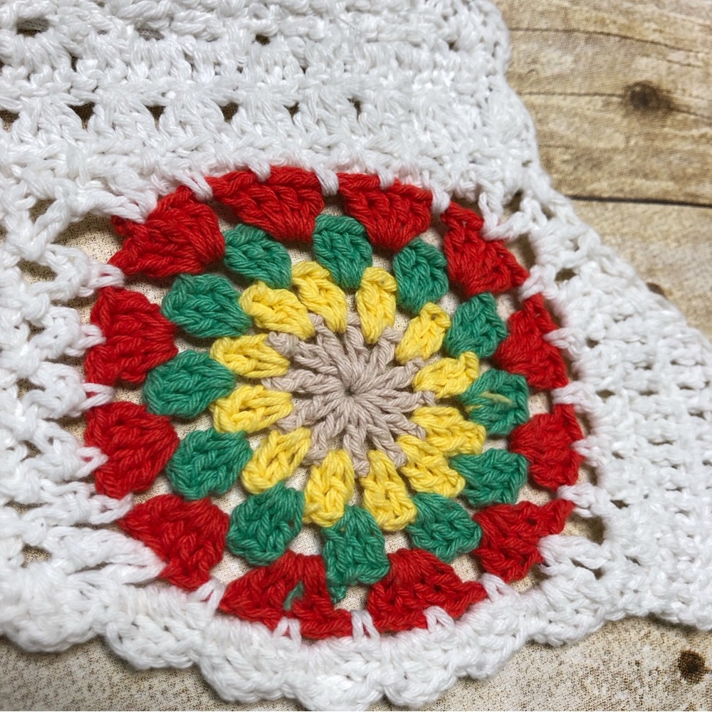 Crochet Floral Festival Halter Top Retro Boho Coachella Top - Picture 3 of 5
